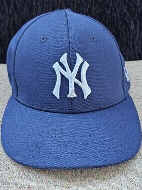 Team MLB NY Men Hat Blue Baseball Cap Hat Size S/M Damaged